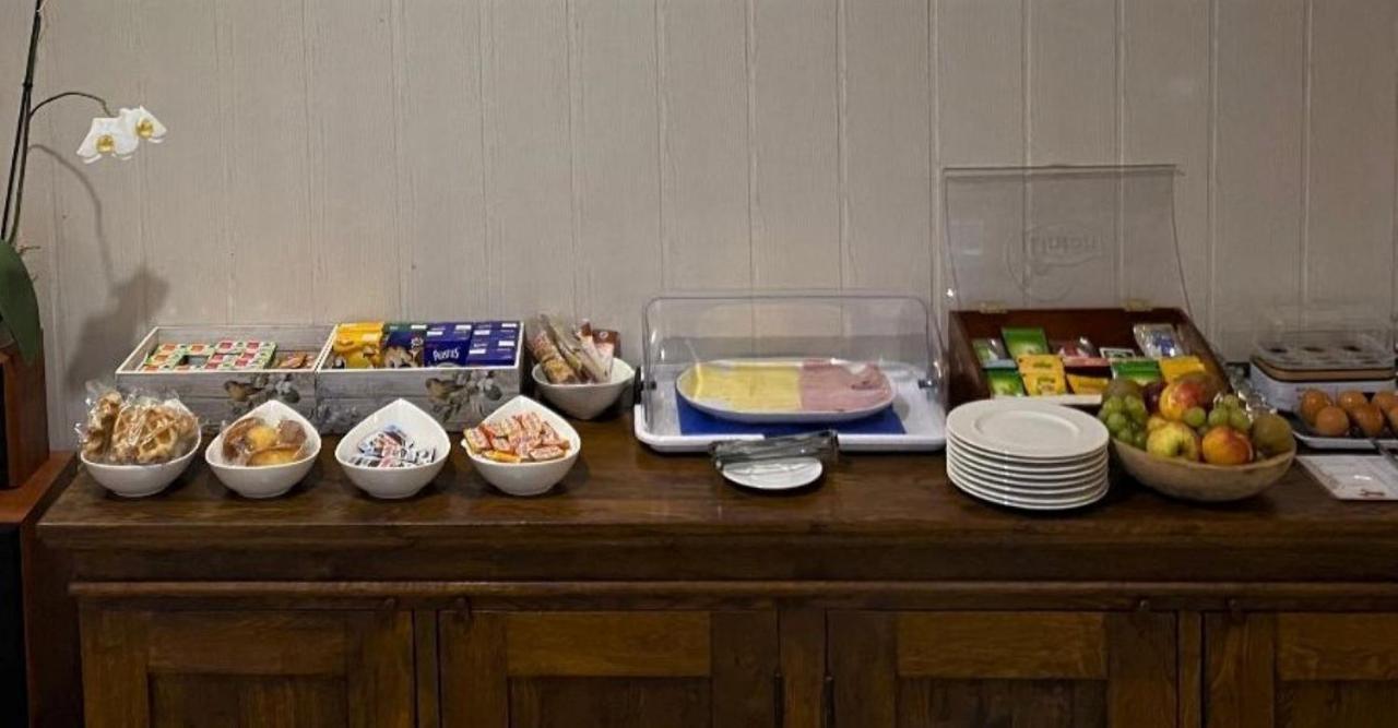 Auberge De Lamagistere Ngoại thất bức ảnh